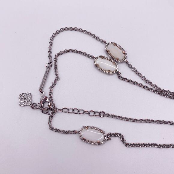 Kendra Scott Mother Of Pearl Extra Large Necklace 36” - Picture 6 of 6